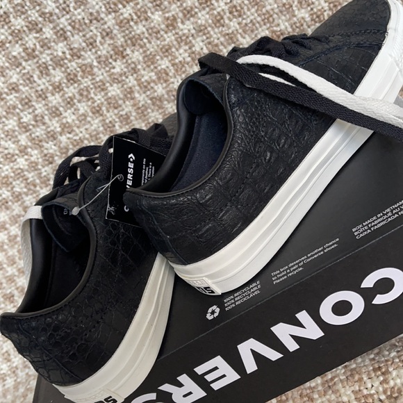 Converse Ctas Hi Black Currant/Black/White WMNS - Picture 15 of 16